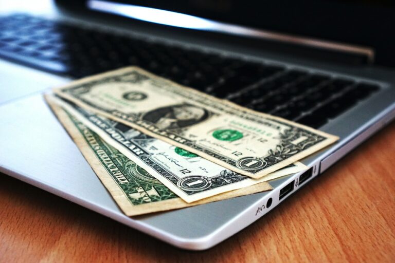 25 formas reales para trabajar online desde donde quieras