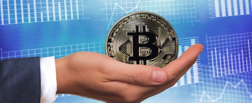 Bitcoin rompe los $24.000 para marcar un nuevo máximo histórico